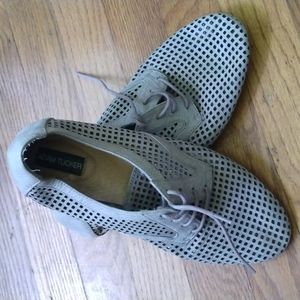 Adam Tucker leather shoes